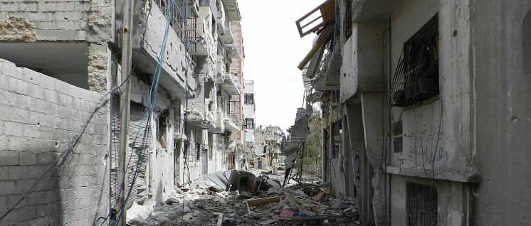 Eine Straße in Homs: Bleibt im Krieg noch Spielraum für Liberalisierung? (Foto: Bo yaser/wikimedia.org/CC BY-SA 3.0)
