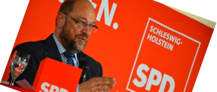 Auf abschüssiger Bahn. Martin Schulz nach der Wahlniederlage in Kiel (Foto: [url=https://www.flickr.com/photos/spd-sh/21487974329]SPD Schleswig-Holstein[/url])