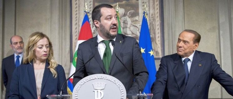 Rassistisch-faschistische Allianz: Matteo Salvini mit Berlusconi und Giorgia Meloni (Foto: Presidenza della Repubblica)