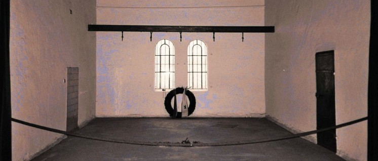 Berlin-Plötzensee – Hinrichtungsstätte (Foto: [url=https://commons.wikimedia.org/wiki/File:Gedenkstaette_Ploetzensee01.jpg]Bild[/url])