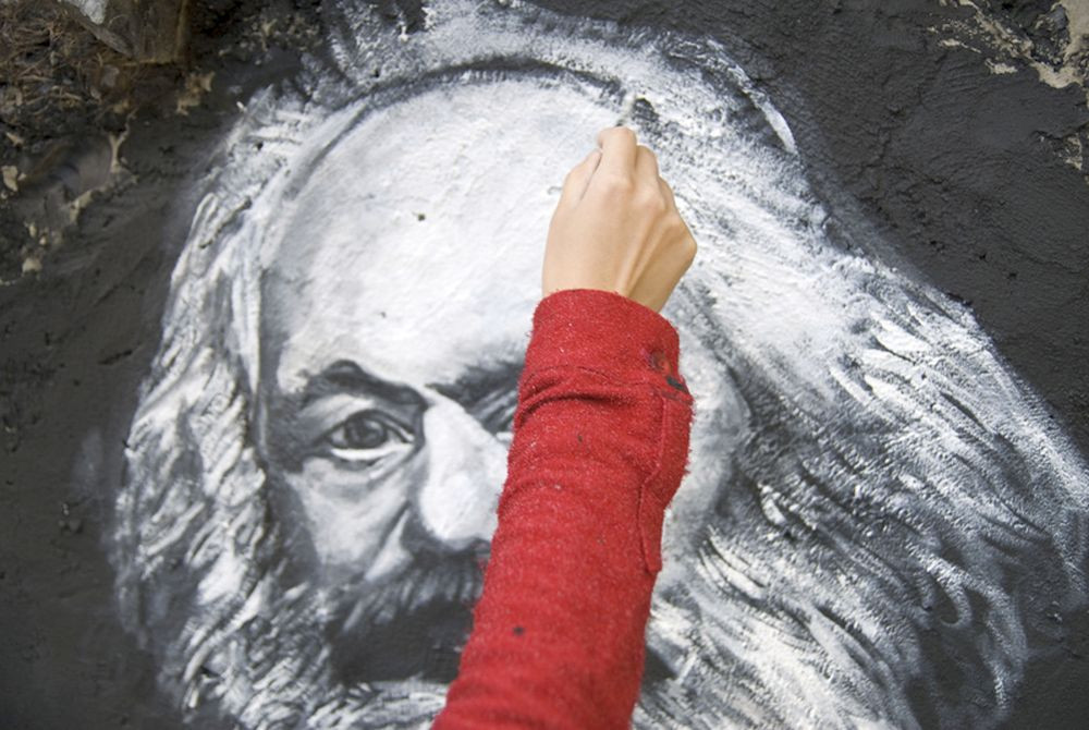 Wir malen unseren Marx selbst