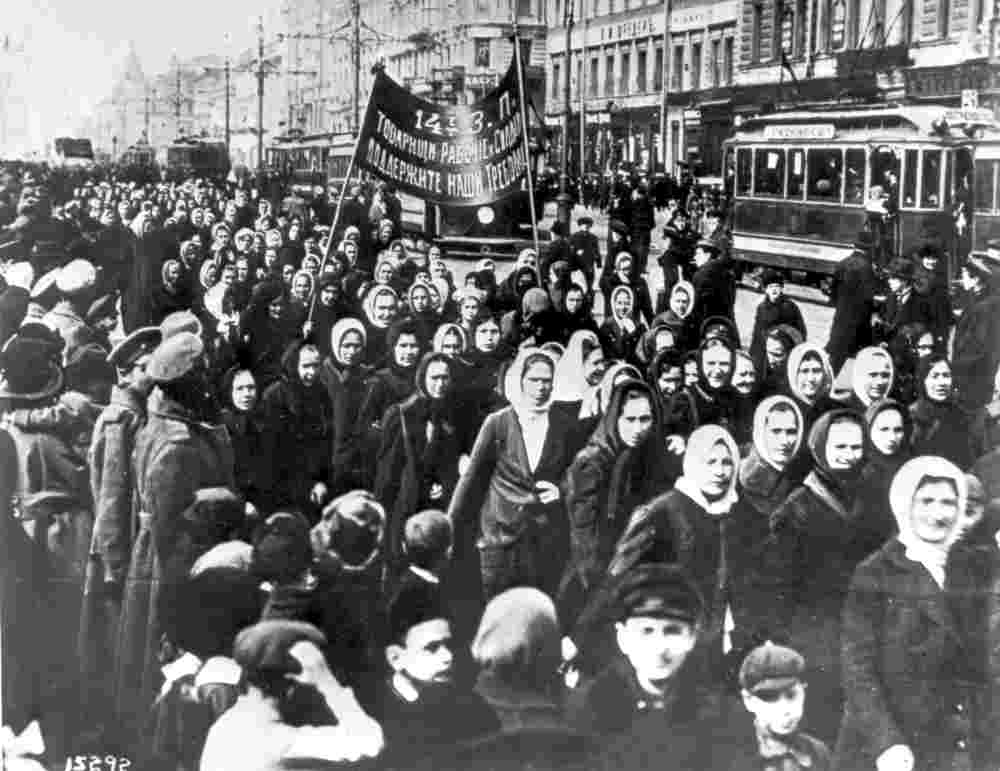 1917 International Womens Day Petrograd - Die ersten Jahre des Internationalen Frauentags - UZ vom 5. März 2021 - UZ vom 5. März 2021