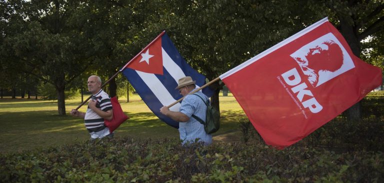 153841 - DKP: No pasaran! Solidarität mit dem sozialistischen Kuba! - Kuba-Solidarität - Kuba-Solidarität