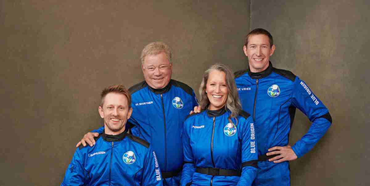 4416 blue origin ns18 training crew portrait october 10 2021 - Unendliche Weiten … - Kosmos, Weltraum - Vermischtes