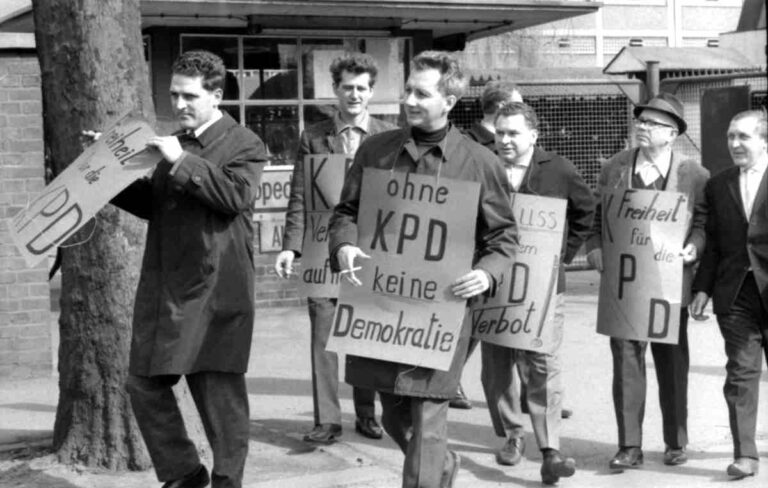 0112 13 01 Bottrop 1968 KPD Verbot Klaus Rose - „Du denkst, also sollst du nicht sein“ - Geschichte der Arbeiterbewegung - Geschichte der Arbeiterbewegung