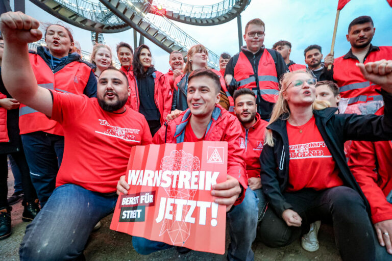 Warnstreik Stahlindustrie - „Bock auf Streik“ - IG Metall - IG Metall
