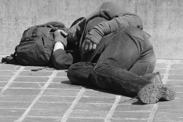 320601 Schottland - Obdachlos in Schottland - Obdachlosigkeit - Obdachlosigkeit