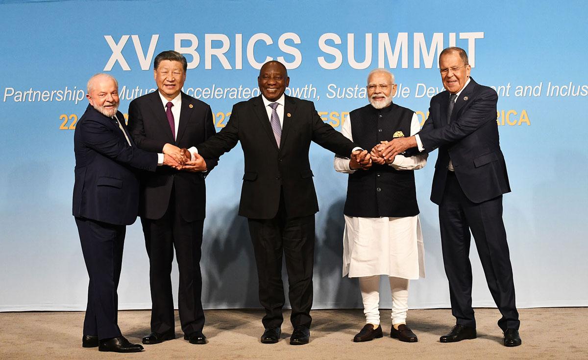 350601 BRICS - Vom Debattierclub zur Weltbewegung - UZ vom 1. September 2023 - UZ vom 1. September 2023