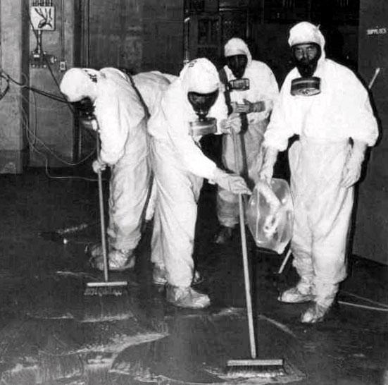 5008 TMI cleanup 2 - Kernschmelzen - Atomkraft, Fukushima, Harrisburg, Tschernobyl - Theorie & Geschichte