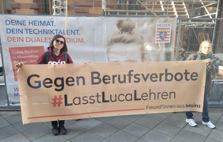 020502 Bildmeldung Luca 1 - Berufsverbot und Repressionen gegen Luca S. - Rosa-Luxemburg-Konferenz - Rosa-Luxemburg-Konferenz