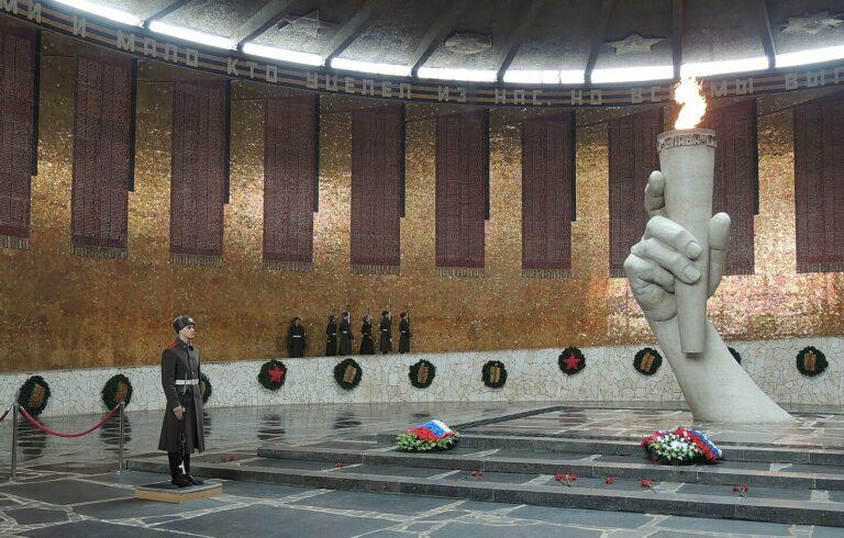 1440px Stalingrad panoramio 3 cropped - „Gewaltiger Akt der Gnade“ - Tag der Befreiung vom Faschismus - Tag der Befreiung vom Faschismus