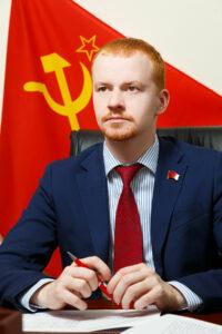 2412 Denis Parfenov 2017 - Lenin oder Iljin - Denis Parfjonow, Iwan Iljin, KPRF, Russische Staatsduma - Internationales