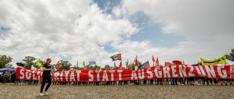 250402 AfD Parteitag - Blauer Spuk im Ruhrgebiet - Antifaschismus - Antifaschismus